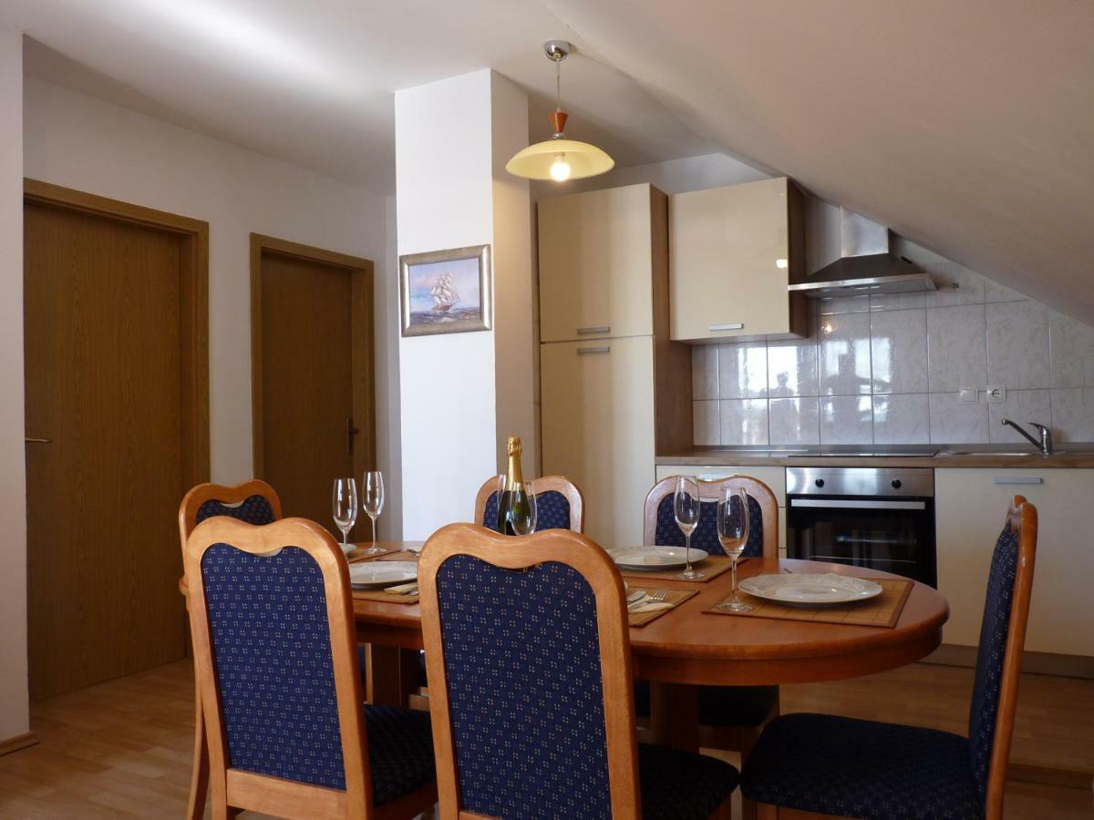 Apartments Agrijan Maslenica Exterior photo